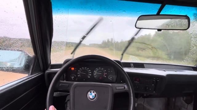 BMW E21 ПОДГОТОВКА К КУЗОВНЫМ РАБОТАМ, 120 КМ НА ТРАССЕ смотреть онлайн