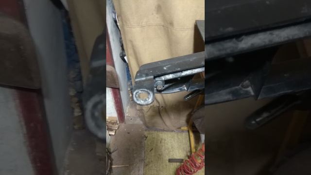 Крепление решетки радиатора. Изготовление