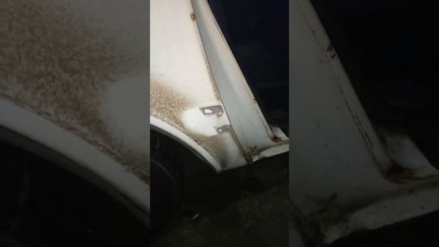 Открываем самоклеящийся молдинг с кузова авто без повреждений. смотреть онлайн