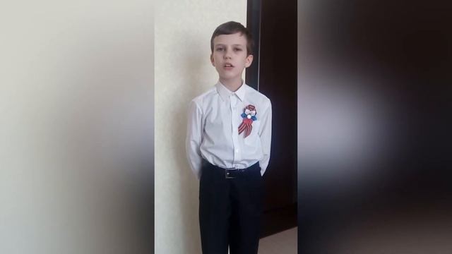 Стихи ко Дню Победы читают участники студии «Зеркало» филиала «Алиса» смотреть онлайн