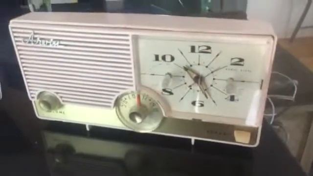 BLUETOOTH MP3 Ready - Fabulous Pink Mid Century Retro Vintage 1960 Arvin Model 5583 Tube Radio смотреть онлайн