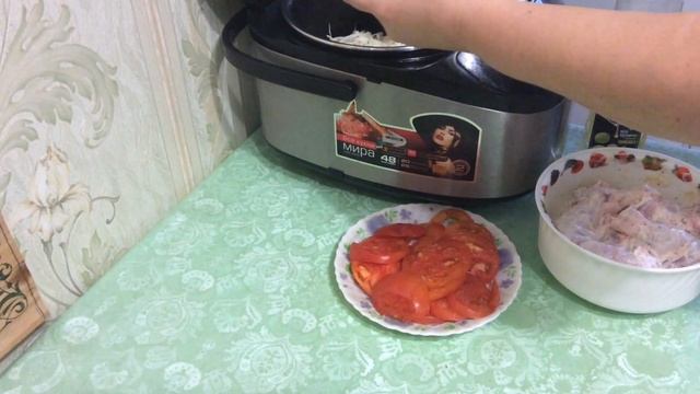 Куриные окорочка на овощной подушке