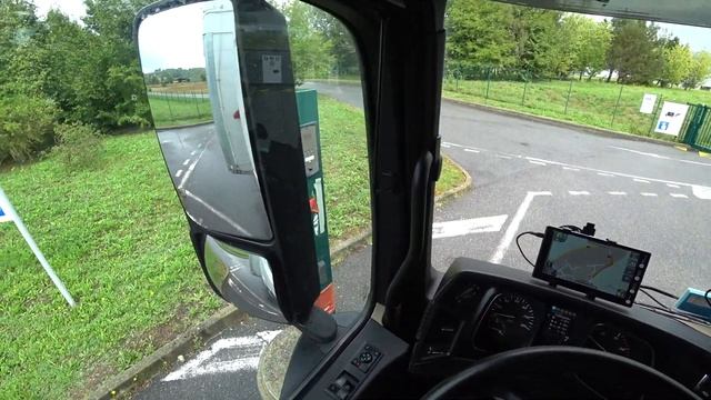 Дальнобой по Европе | Обзор Mercedes Actros 2018 года | Косметика Loreal