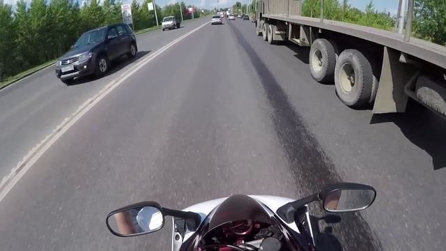 Птыц, бензин и как ездить на R1 смотреть онлайн