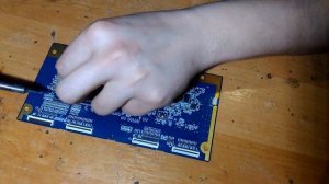 негативное изображение на телевизоре SAMSUNG LE37S81B