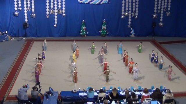 16 12 17 Восточный танец, сёстры жгут смотреть онлайн