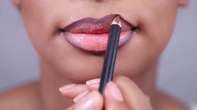 Gloss & Lip Liner Application смотреть онлайн