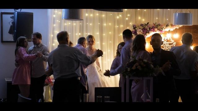 Березники. Wedding video. Алексей+Диана. Весёлый свадебный клип! Camera-panasonic G7, GX80,xiaomi 4 смотреть онлайн