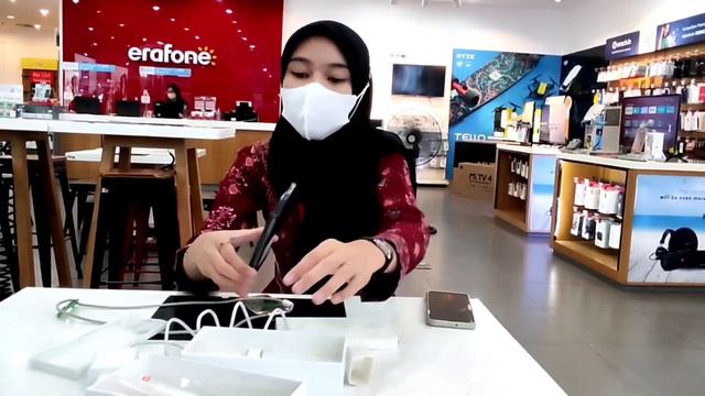 Unboxing Xiaomi 11T 5G 108MP Ultra Clear Camera смотреть онлайн