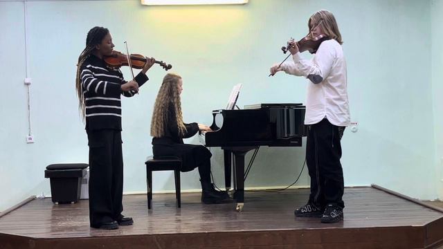 Дуэт И. Штраус, венский вальс смотреть онлайн