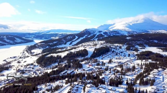 Åre Björnen (Sweden) Bird's Eye View 4K, Оре-Бьёрнен (Швеция) с высоты птичьего полёта 4К