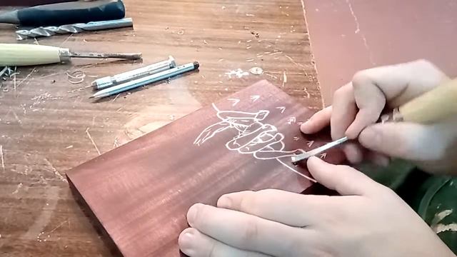 Резьба по дереву . Картина из дерева .Резная картина .Вырезание узора на досточке. смотреть онлайн