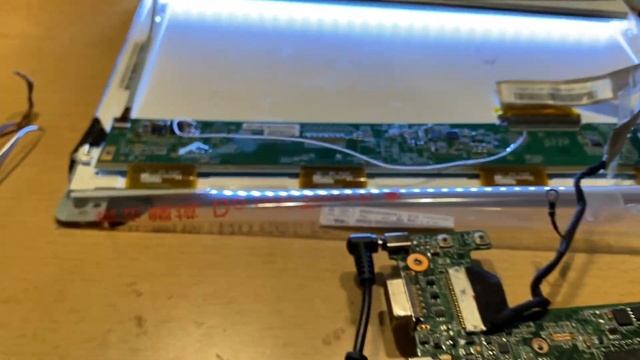 Ремонт подсветки экрана ноутбука ASUS после залития смотреть онлайн