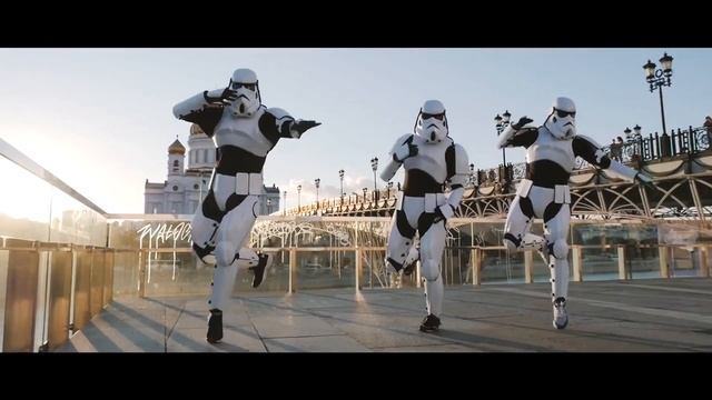 Танцующие Роботы "Праздник детям.ру! смотреть онлайн