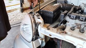 Как снять фару на Шевроле Ланос, ЗАЗ Шанс