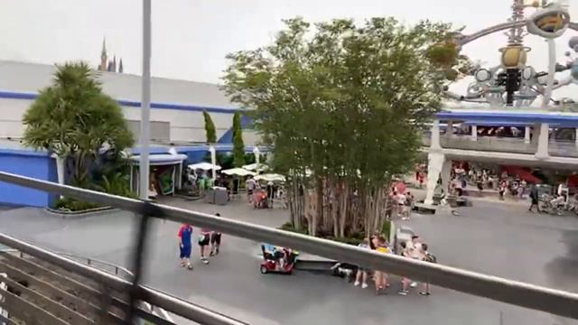 Possible Elsa Meet’n’Greet at Magic Kingdom - Live Stream смотреть онлайн