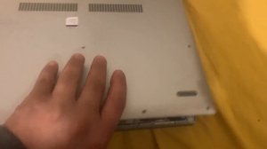 Lenovo Yoga 530-14ikb - How To Open Back Casing Cover & Upgrade Ram