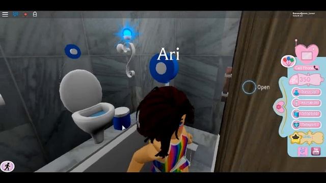 Roblox = Royale High = Bathroom noise ? смотреть онлайн