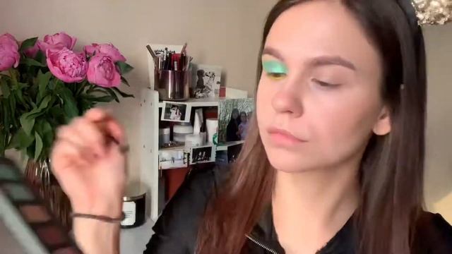 это просто ВЗРЫВная палетка/ KALEIDOS / FLOWER PUNK / часть первая смотреть онлайн