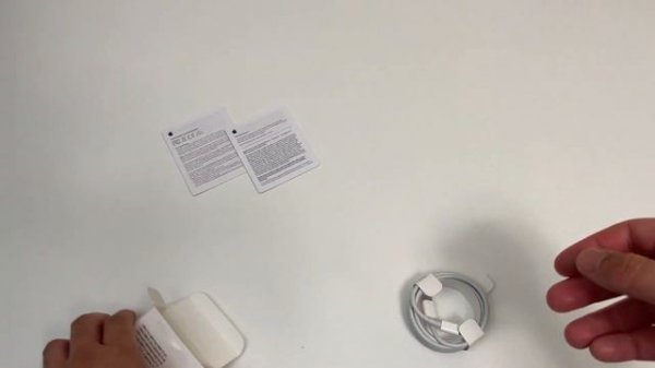 Apple USB-C to Lightning Cable (2 m) Unboxing!