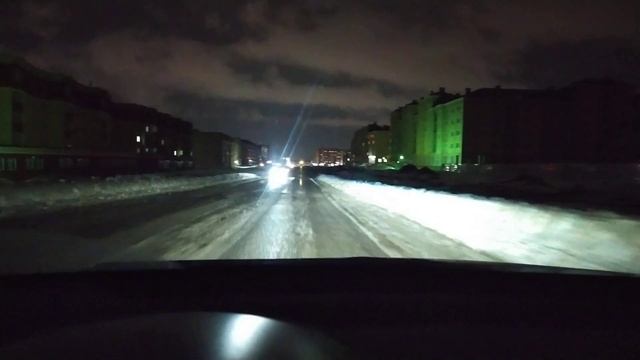 Освещение на мокрой дороге би led линз Aozoom a5 (5500K) смотреть онлайн