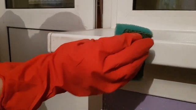 Отмываем пластиковый подоконник смотреть онлайн