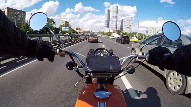 ЧЕЗЕТ 350. Катаем по МОСКВЕ. Сезон 2019. CZ 350 модификация 472.3 смотреть онлайн