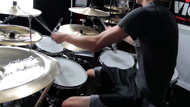 Welcome To The Jungle - Drum Cover - Guns N' Roses смотреть онлайн