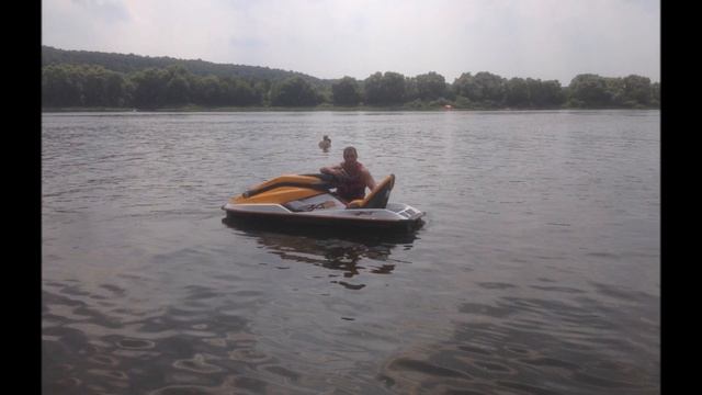 Река ока, отдых на Гидроцикл BOMBARDIER Sea-Doo 3D  #река #ока #гидроцикл #прокат #ватрушка смотреть онлайн