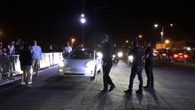 model 3 event live Main Stage смотреть онлайн