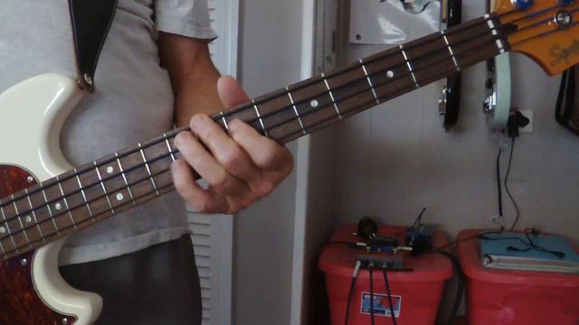 BOSS Bass Driver--Classic Vibe Mustang Bass Guitar + Drums--Name That Tune #3--Nylon Tape Wounds смотреть онлайн