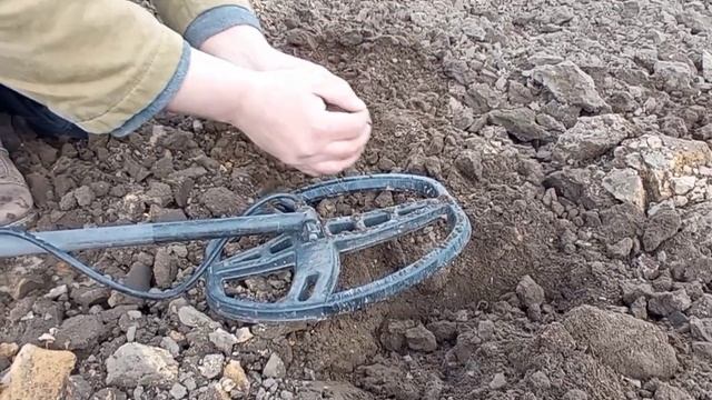 Поиск кладов, монет, старины с металлоискателям. Открытие сезона 2022. смотреть онлайн