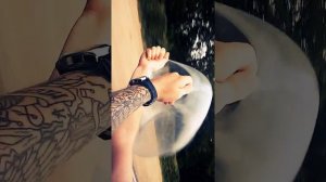 Как одевать призерватив правильно!!