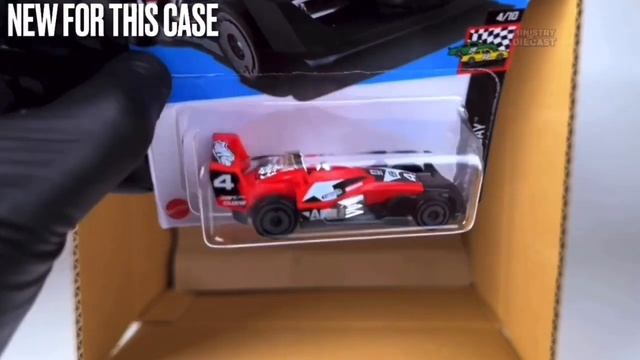 Hot Wheels 2024 D Case Showcase And Reaction! (Nissan Skyline R33, ‘92 Honda Civic EG & MORE!) смотреть онлайн