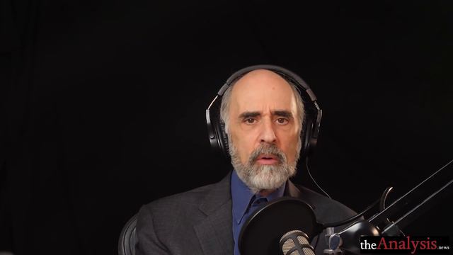 What Can Sanders Do as Budget Chair? – Rob Johnson смотреть онлайн