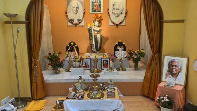 Om Namo Narayanaya (Mantra) смотреть онлайн