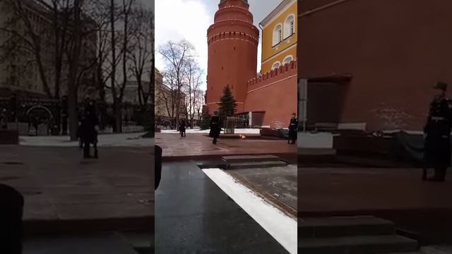 Смена Караула у Вечного Огня. Красная площадь. Москва. 30.03.2019 смотреть онлайн