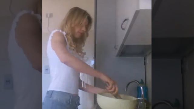 CUCINA CON ME ! - Anna chi? смотреть онлайн