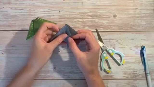 Прикольная закладка для книг: Летучая мышь. Crazy crafts ideas. смотреть онлайн