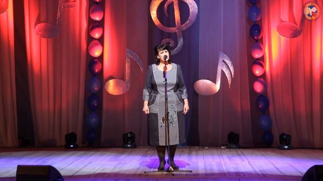 Людмила Николаевна Соцкая со стихотворением "Зинка" смотреть онлайн