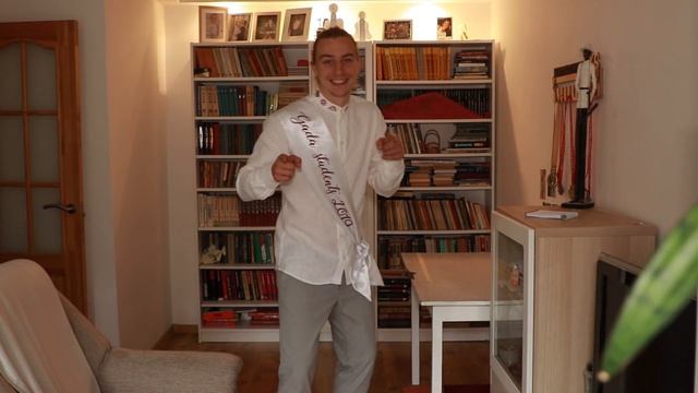 Let`s Play a Game! WHO AM I? [Choose Your Character] смотреть онлайн