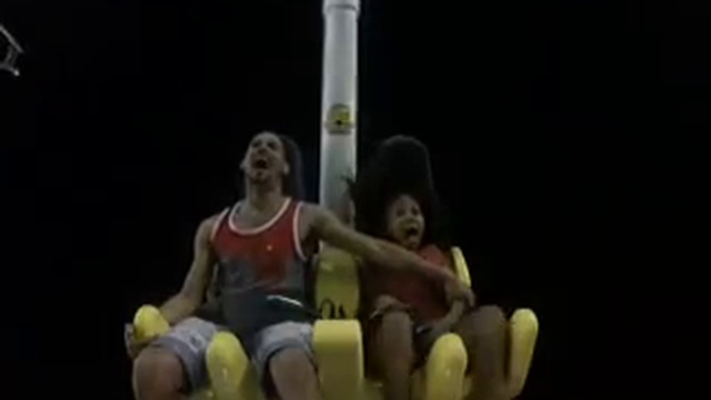 Случай на аттракционе смотреть онлайн