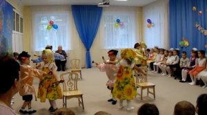 Танец с ложками старшая группа