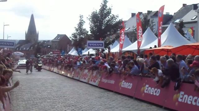 Eneco Tour 2013 - STAGE 7 - 2nd passage leaders - Vesten Geraardsbergen смотреть онлайн