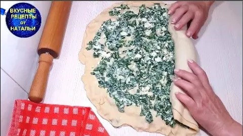 Вкусный отрывной пирог со шпинатом и творогом. Рецепт простого пирога. смотреть онлайн