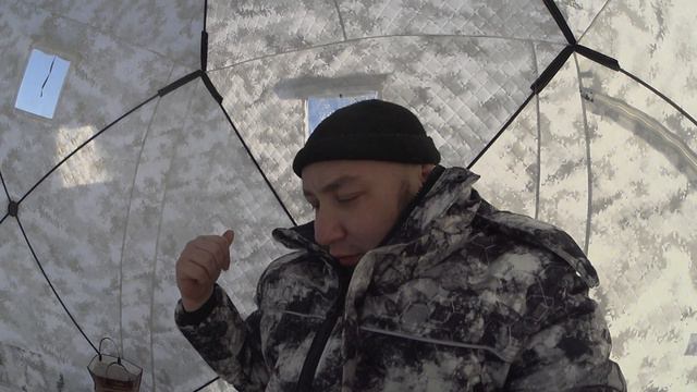 Рыбалка озеро Зимняк день1 (ловим Ротана) смотреть онлайн
