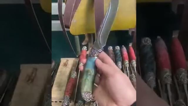 Мощные Ножи из стали 110х18 смотреть онлайн