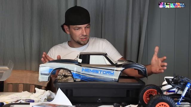 Axial Yeti SCORE Custom Paint смотреть онлайн