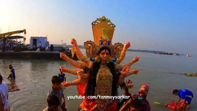 Durga Visarjan I Durga Puja Visarjan Kolkata I Durga Bisorjon Babughat | মা দুর্গা বিসর্জন смотреть онлайн