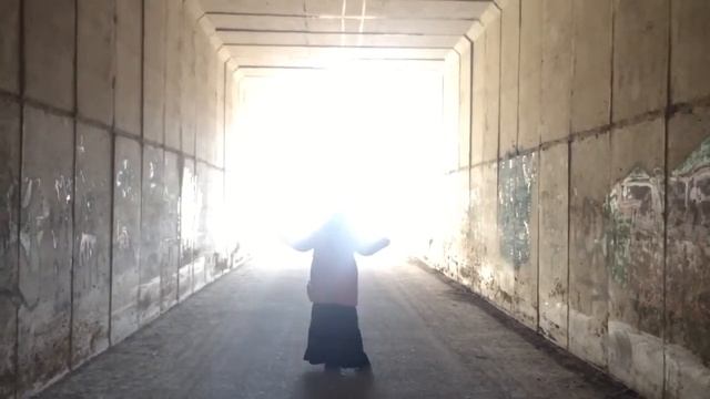 432Hz Light in the darkness - Luce nell'oscurità - LIVE Healing Song смотреть онлайн